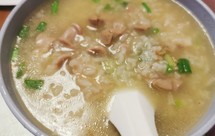 瘦肉粉肠猪腰粥