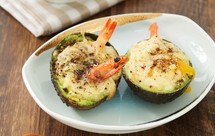 【减脂早餐】牛油果大虾焗蛋