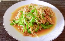 绿豆芽青椒炒肉丝