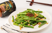 《宅家快手美食》杏鲍菇牛肉酱炒刀豆