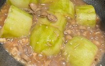 小鲍鱼瑶柱焖节瓜