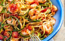 轻断食：完美瘦身的肠道革命之明虾海藻番茄酱配小胡瓜