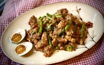 泰式红咖喱酱炒鸡肉刀豆