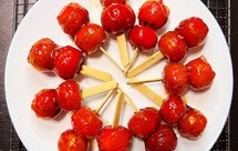 冰糖做的山楂糖葫芦