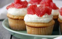 红宝石葡萄柚杯子蛋糕