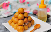 脆皮黄金红薯丸子 经典中式家常甜点小吃 详细小贴士助你轻松上手