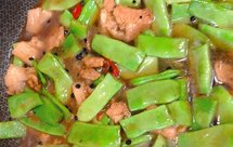 豆瓣酱五花肉焖刀豆