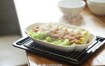 蒜茸粉丝蒸娃娃菜、剁椒蒸带鱼