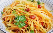 凉拌酸辣土豆丝