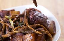 黄花菜烧肉[云上古村黄花菜干·山川湖海]