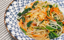 菠菜豆芽拌粉条