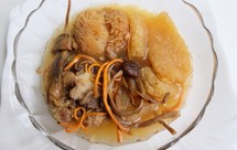 菌菇排骨汤（竹荪姬松茸虫草花茶树菇猴头菇）