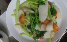 素菜：山药胡萝卜炒小芹菜