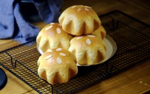 淡奶油椰蓉八角星面包