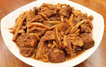 小美锅家宴之热菜（3）：笋干烧肉