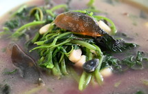 皮蛋煮苋菜