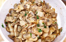 健康营养吃了还想吃的双孢菇炒肉(杏鲍菇炒肉)