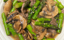 芦笋口蘑炒牛肉