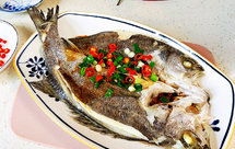 清蒸海鲈鱼