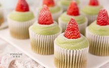 抹茶草莓纸杯（戚风）蛋糕
