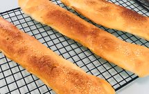 脆到掉渣香喷喷-小茴香芝麻饼