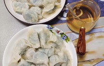 油菜鸡蛋海米香菇饺子