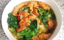 小白菜炖酥肉，鲜香美味，清淡可口