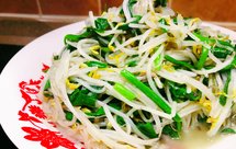 绿豆芽炒韭菜