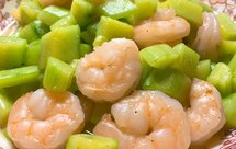 清淡鲜香【虾仁黄瓜】（超快手）