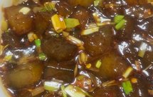 蒜香浓郁的炒凉粉