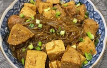 豆腐粉条烧丸子