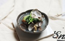 胡椒香草蛤蜊汤——田螺姑娘