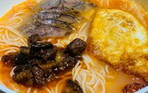 云南米线（最正宗的红米线）