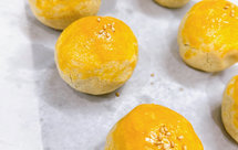 生酮黑芝麻蛋黄酥