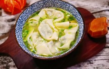 鸡汤鲜贝菜肉馄饨