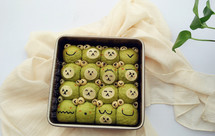 爱上小熊的青蛙(挤挤面包)