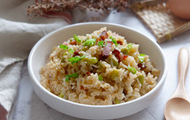 腊肉毛豆糙米饭