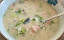 无敌简单十分钟完成｜燕麦皮蛋瘦肉粥