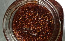 野生高粱泡鲜果酱