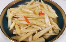 酸辣藕尖 开胃的清炒脆爽藕带