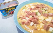 “咸蛋超人”都爱吃的咸蛋黄豆腐午餐肉煲，你确定不吃？