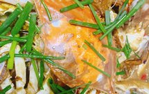 逃不出饭桌的葱姜梭子蟹