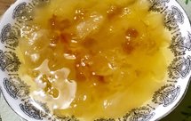 桃胶雪燕皂角米银耳羹（破壁机版）