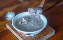 咸猪骨眉豆粥