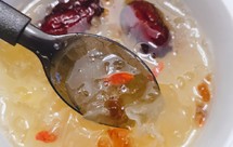 步骤超详细的桃胶银耳羹做法