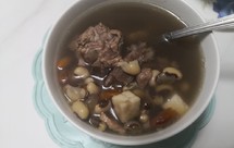 云苓眉豆煲猪骨