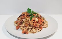 干香菇意面|番茄酱汁|素食