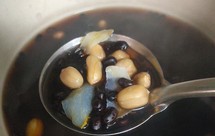 花生黑豆百合止咳汤