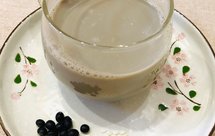 纯素美食｜黑豆糯米豆浆