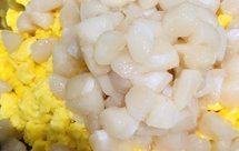 扇贝丁鸟贝韭菜鸡蛋饺子